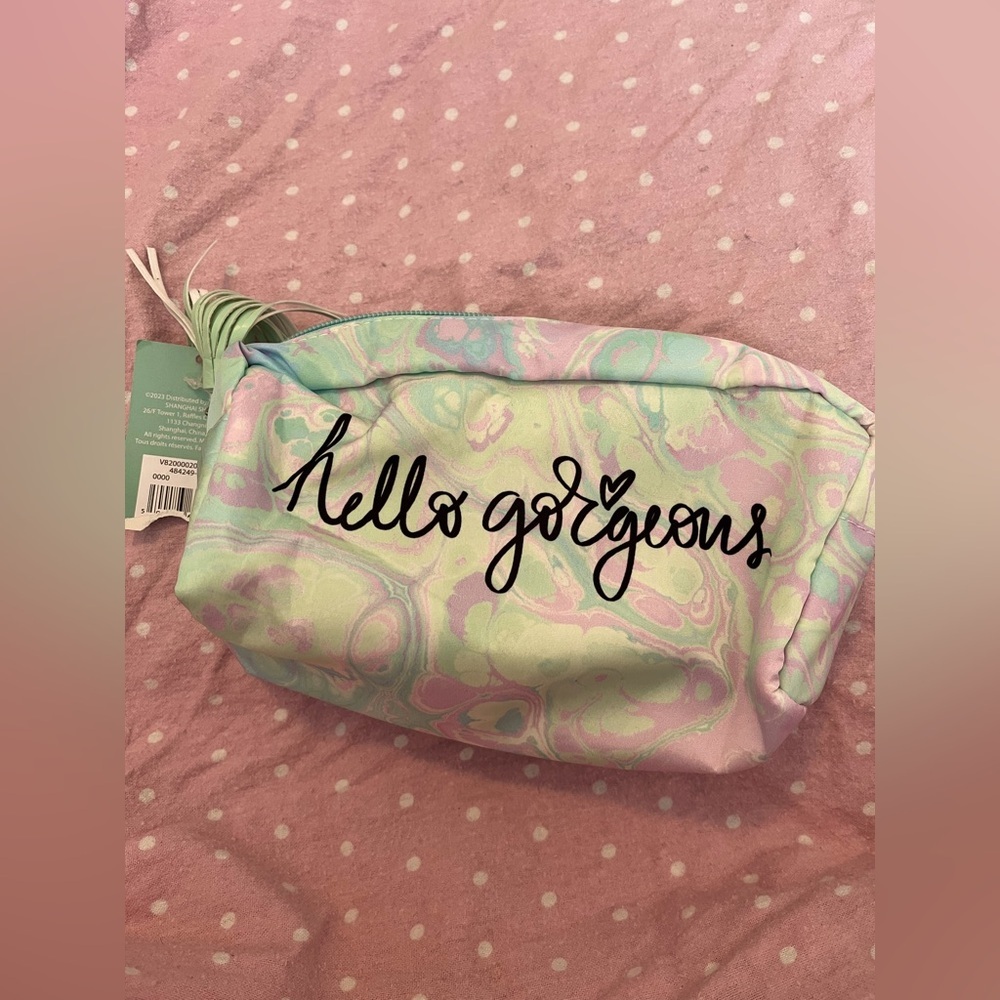 Hello gorgeous Marble make up bag